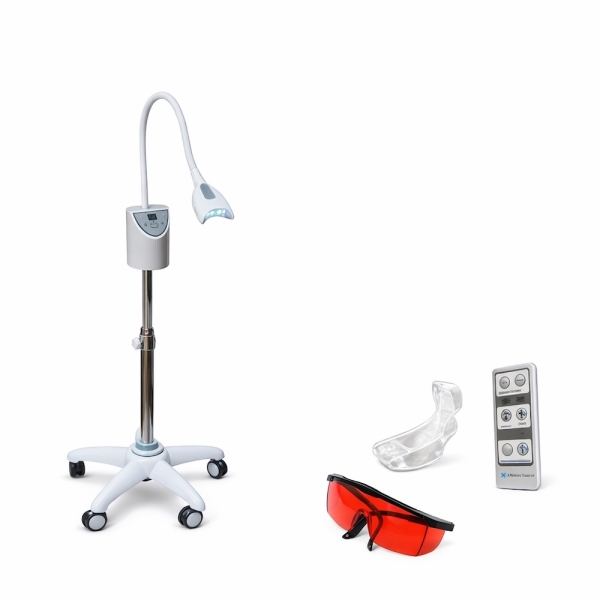 Tooth whitening LED-lamp with a remote control and timer